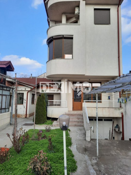 Proprietate Deosebita - 3 Corpuri - Pozitionare Centrala - Ideal Investitie