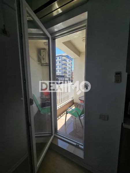 Garsoniera - Mamaia Nord - Etaj 3 Bloc Nou Cu Lift - La 80 M De Plaja