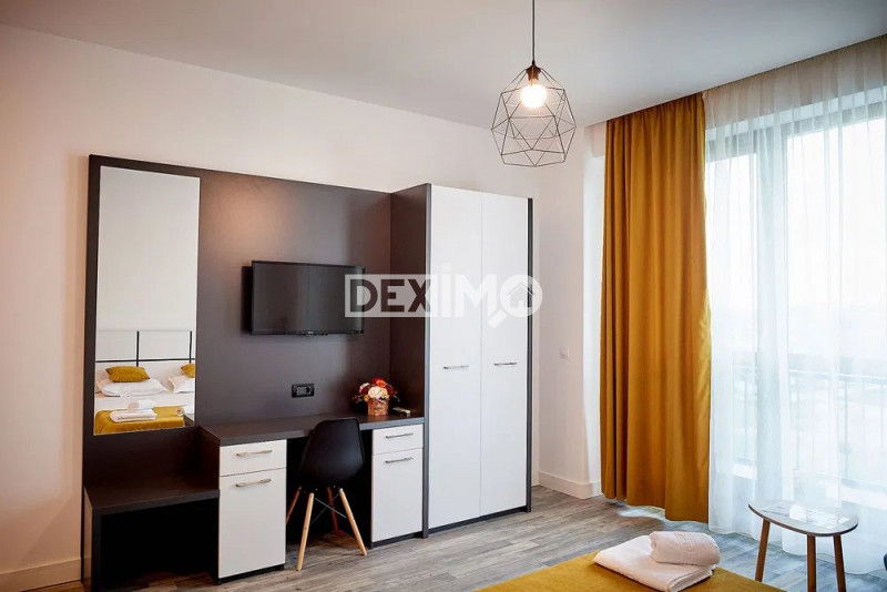 Studio - Mamaia Nord - Onix Blue - Mobilat Complet - Vedere Laterala La Mare