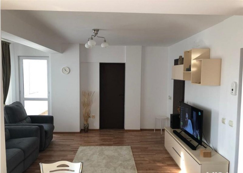 Apartament 2 camere,semidecomandat,centrala imobil,finisaje Moderne