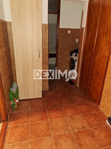 Apartament 2 Camere Decomandat - Km 5 - Etaj 1 - Gaze La Usa