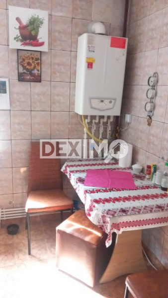 Apartament 2 Camere - Zona Abator - Etaj 1 - Centrala Pe Gaze