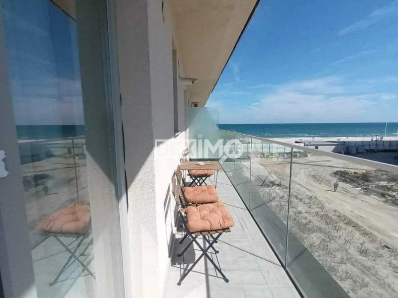 Apartament 2 Camere - Pe Promenada - Vedere Laterala La Mare