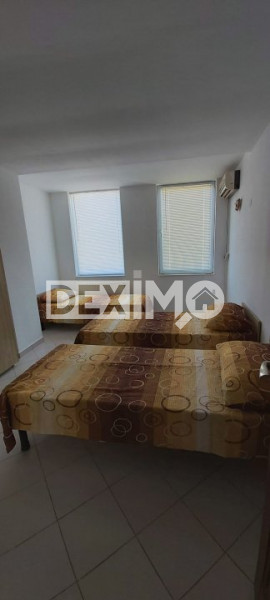 Cladire De Inchiriat - 33 Locuri - Piata Ovidiu - Ideal Echipa Muncitori 