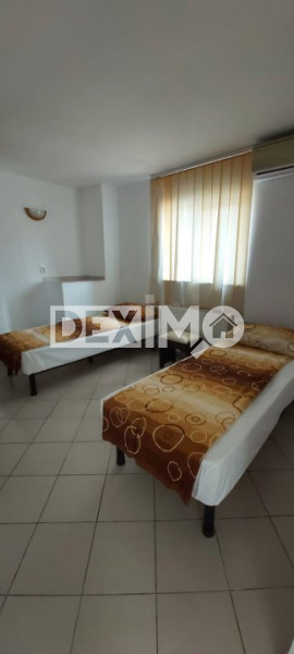 Cladire De Inchiriat - 33 Locuri - Piata Ovidiu - Ideal Echipa Muncitori 