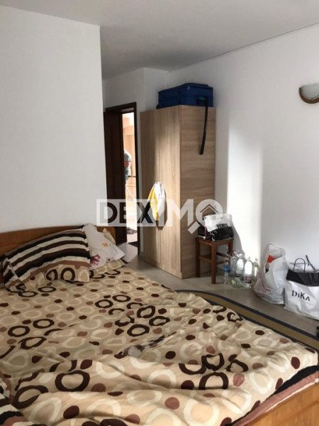 Cladire De Inchiriat - 33 Locuri - Piata Ovidiu - Ideal Echipa Muncitori 