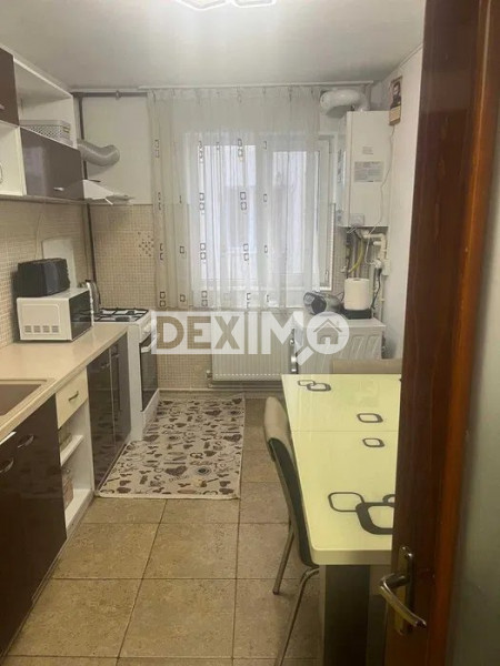 ZODIAC-SAT VACANTA APARTAMENT 2 CAMERE ETAJ 1 GAZE