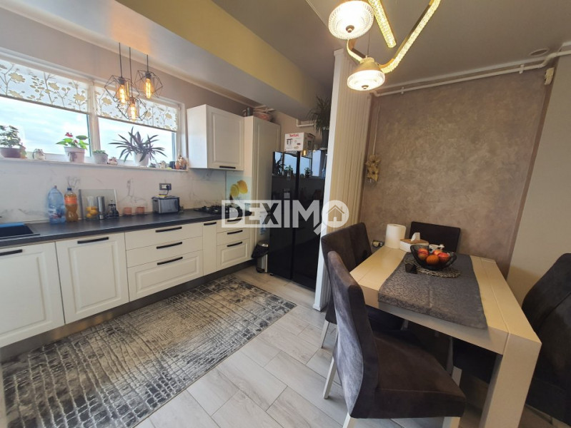 Penthouse Ultrafinisat - Mamaia Nord - Mobilat Complet  -Terasa 100 Mp