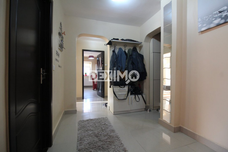 Apartament 4 Camere - Zona Eden - Centrala Pe Gaze - Negociabil !