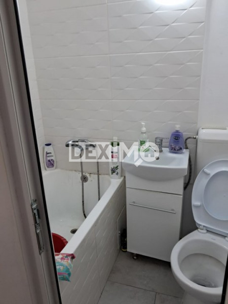 Garsoniera - Zona CET - Etaj 1 - Renovata