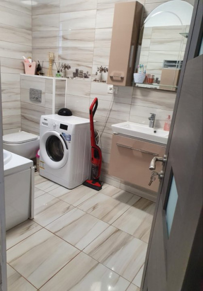 Apartament 3 Camere Decomandate - Zona Tomis Plus - Parter - Mobilat
