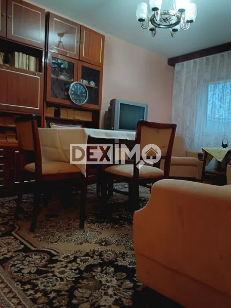 Apartament 3 Camere Decomandate - ICIL - Etaj 2 - Gaze La Usa