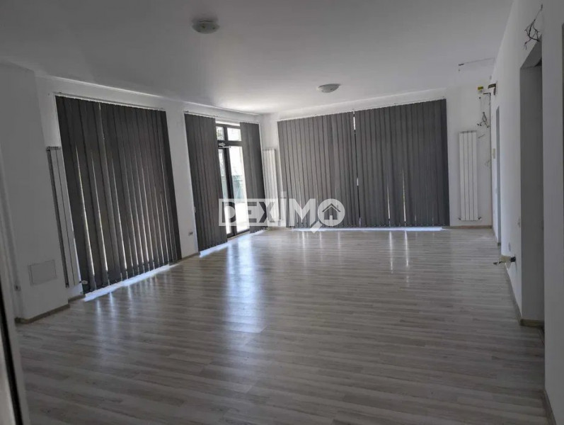 Spatiu Comercial - 101 Mp + Subsol Si Terasa - Centru Ovidiu -Loc Parcare Privat