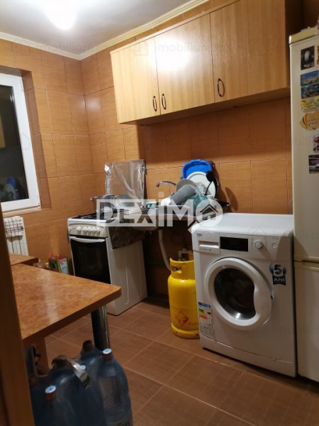Apartament 3 Camere Semidecomandate - Zona Tomis Nord - Parter 