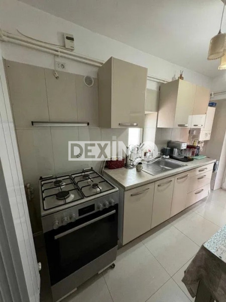 Casa 4 Camere - Teren 821 Mp - Lumina - Centrala Pe Gaze