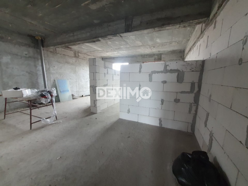 EXCLUSIV!INEL I-INSTITUTUL DE MARINA APARTAMENT CU 2 CAMERE LOC PARCARE IN GARAJ
