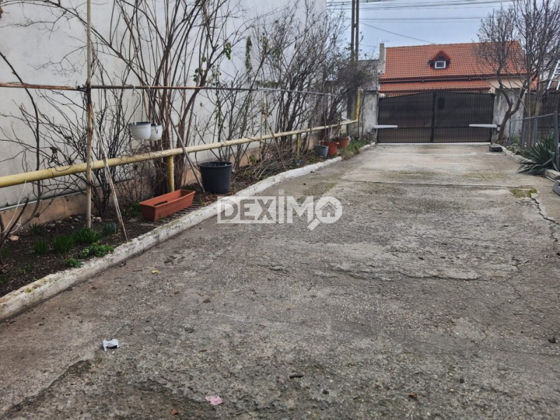 EXCLUSIV!INEL I-INSTITUTUL DE MARINA APARTAMENT CU 2 CAMERE LOC PARCARE IN GARAJ