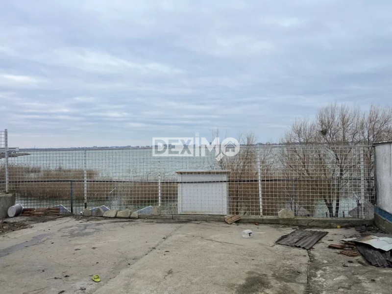 Casa Batraneaca - Ovidiu Lac - Teren 346 Mp - Ideal investitie