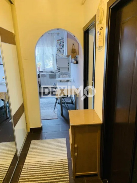 Apartament 3 Camere - Zona Far - Etaj 1 - Mobilat - Centrala Pe Gaze