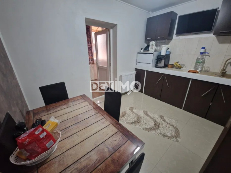 Apartament 3 Camere - Zona CET - Etaj 3 - Mobilat Complet