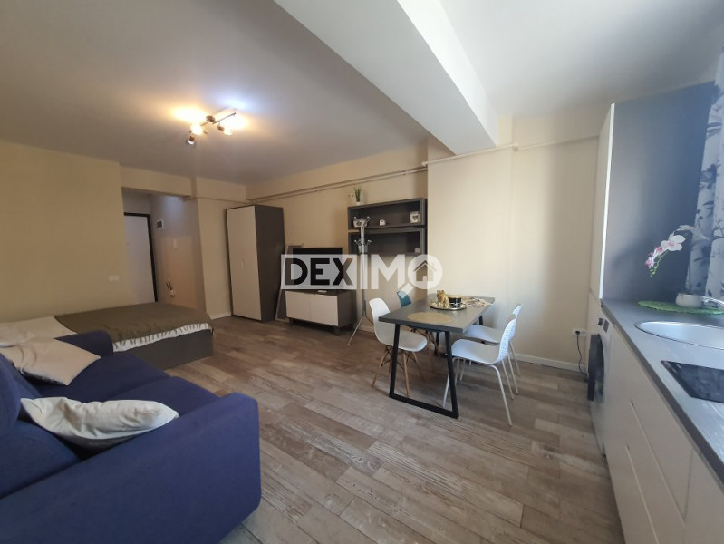 MAMAIA NORD - WHITE TOWER-STUDIO LA DOI PASI DE PLAJA