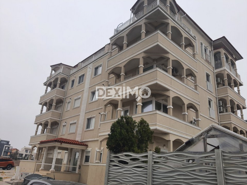 MAMAIA NORD-HANUL PIRATILOR-APARTAMENT 3 CAMERE ETAJ 1 LOC PARCARE