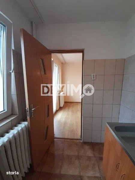 ETAJ 2 !!! SCOALA 8-APARTAMENT CU 2 CAMERE 