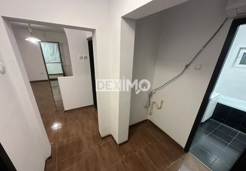 FALEZA NORD-APARTAMENT CU 3 CAMERE DECOMANDATE CENTRALA GAZE