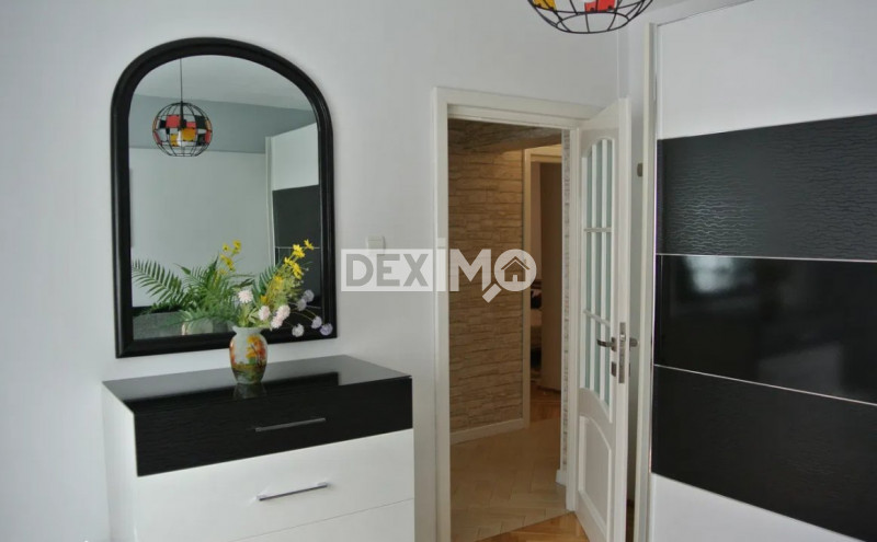 ULTRACENTRAL-PLAJA MODERN- APARTAMENT 4 CAMERE CENTRALA GAZE