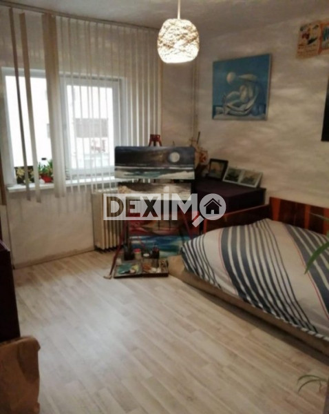 Oportunitate! FAR-Apartament cu 2 camere, decomandat 58 mp