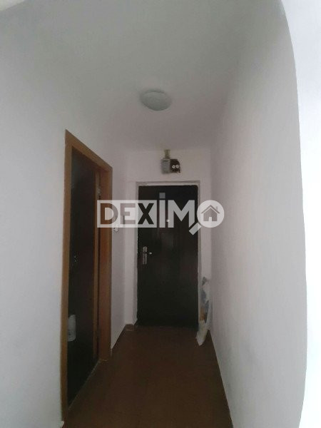 Apartament 2 Camere Semidecomandate - Zona Inel II - Etaj 3
