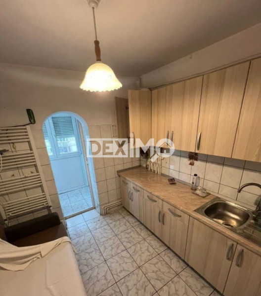 Apartament 2 camere, confort I, decomandat – între Tomis III și Galeriile Soveja