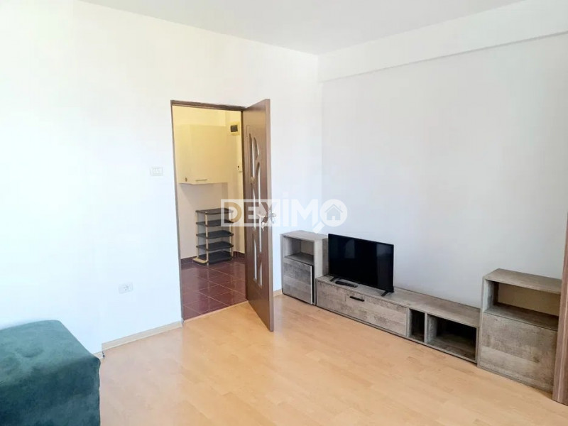 Garsoniera In Compozitori - Centrala Gaze - Etajul I