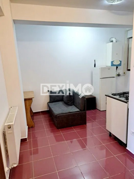 Garsoniera In Compozitori - Centrala Gaze - Etajul I