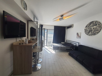 Studio de lux în Mamaia – Locație premium, confort absolut!