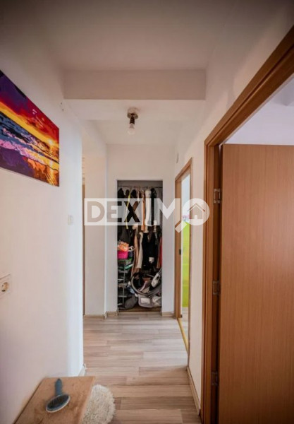 City Mall- Ap 3 camere decomandat – Etaj 2- Centrală gaze-Parcare-Vedere dubla