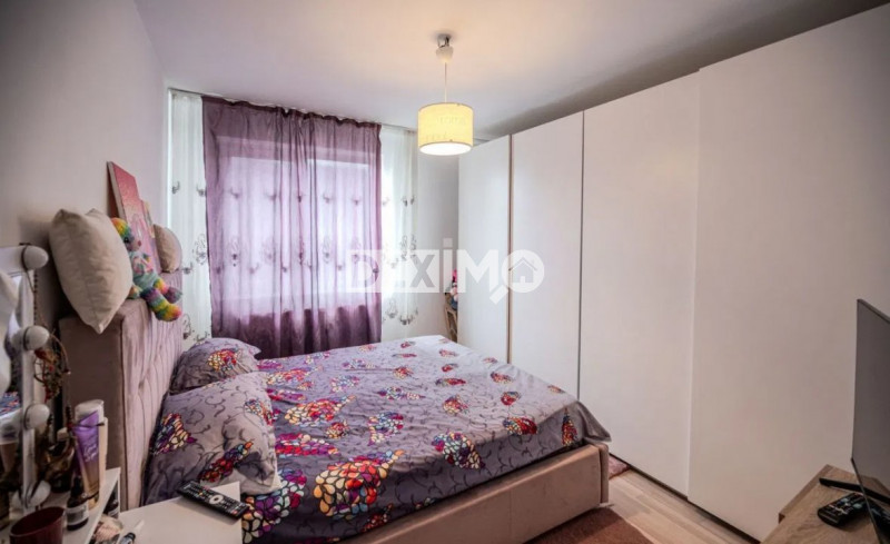 City Mall- Ap 3 camere decomandat – Etaj 2- Centrală gaze-Parcare-Vedere dubla