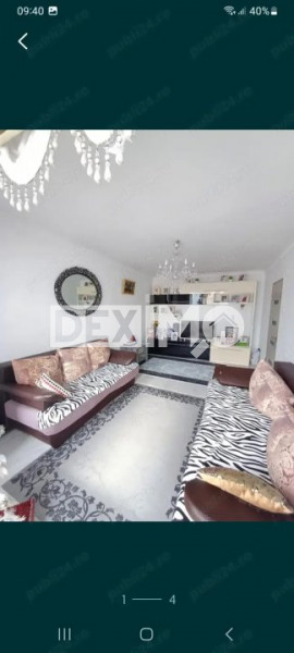 Apartament Decomandat - Zona Victoria - Centrala Gaze