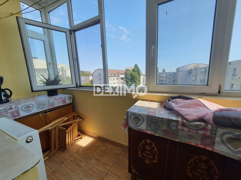 OCAZIE!!! FAR-KM 4 APARTAMENT CU 3 CAMERE CENTRALA GAZE