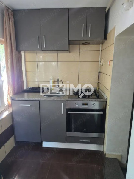 INEL II-ELIBERARII APARTAMENT CU 3 CAMERE CENTRALA GAZE