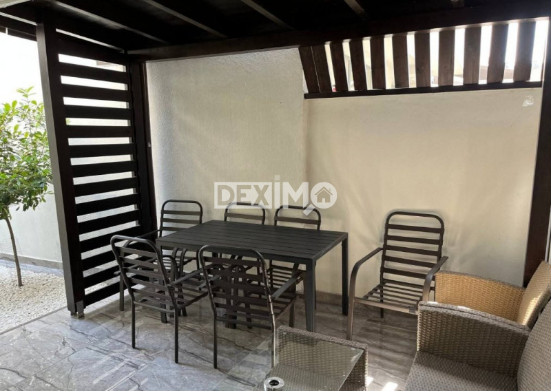 OVIDIU - VILĂ DUPLEX AL DOILEA RAND LA LAC - MOBILATA SI UTILATA LUX