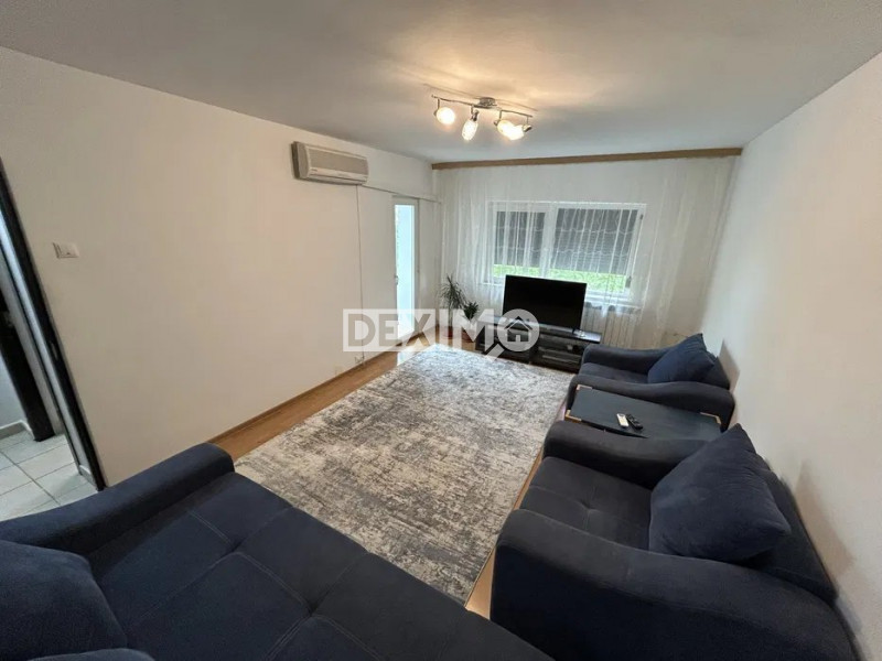 Apartament 3 Camere - La Cheie !!!