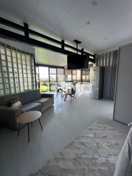 STUDIO MODERN CU TERASA GENEROASA 77 MP  113.000 EUR