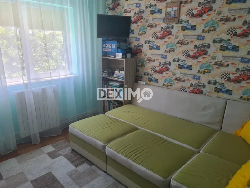 ANDA-APARTAMENT CU 2 CAMERE DECOMANDAT –MOBILAT SI UTILAT-LOC PARCARE