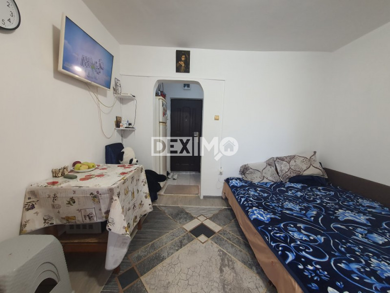 ENERGIA-COMPOZITORI GARSONIERA MOBILATA SI UTILATA