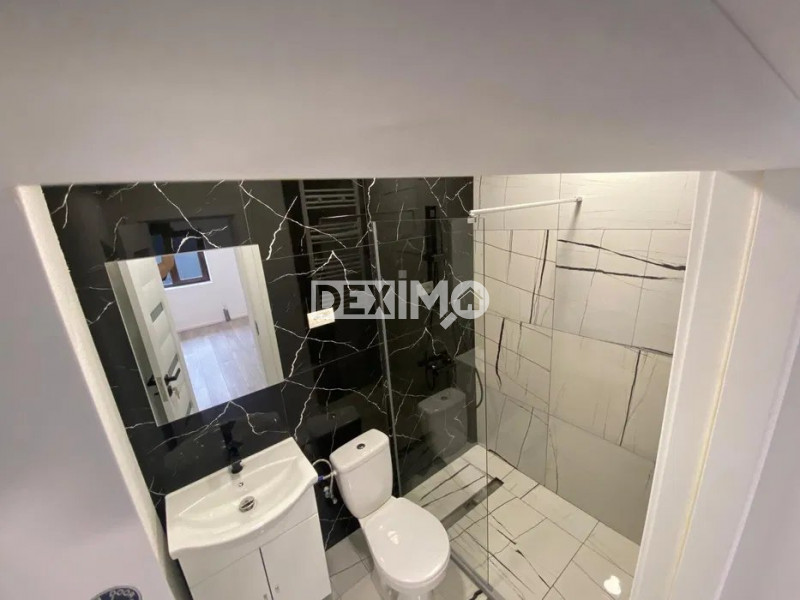 Casa 3 Camere - Renovata Complet - Palazu Mare