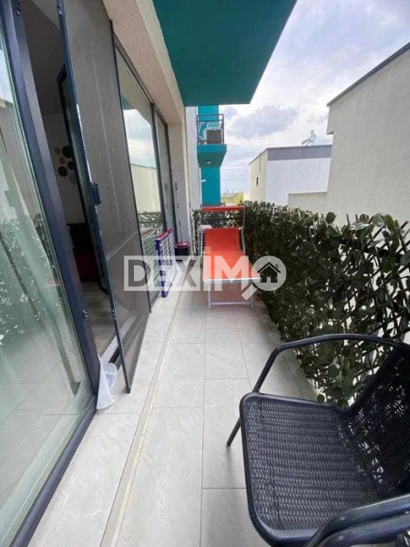 Studio La Malul Marii - Complet Accesorizat - Ocazie !