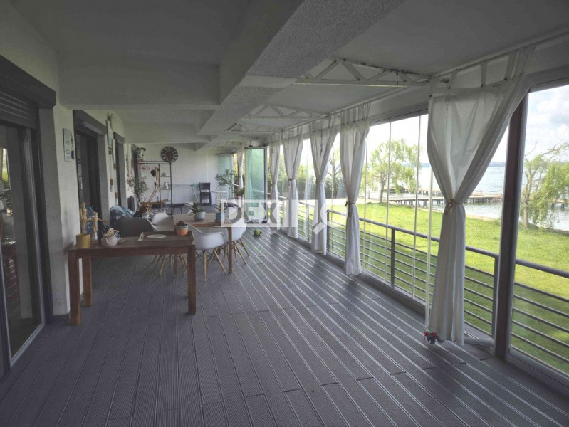 STATIUNEA MAMAIA BUTOAIE-APARTAMENT EXCLUSIVIST CU VEDERE PANORAMICA LA LAC