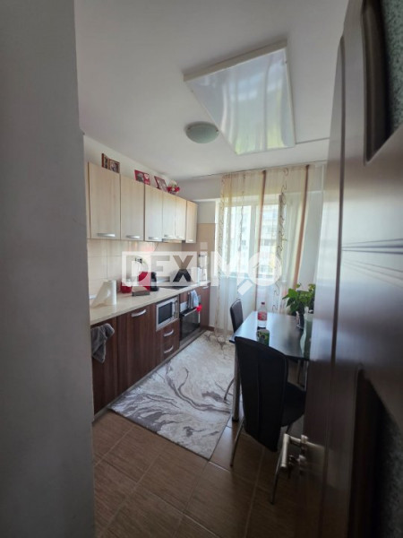 KM 4-5 APARTAMENT MOBILAT CU 3 CAMERE 2 BALCOANE BOXA