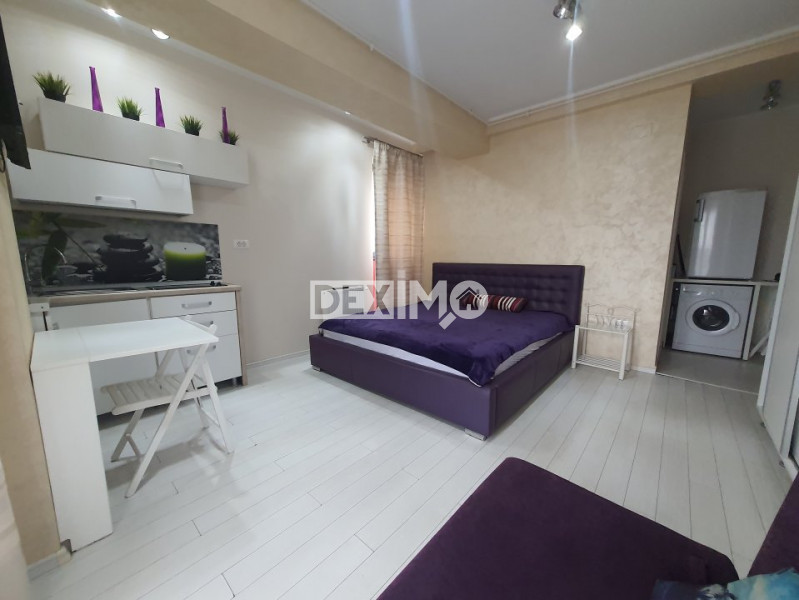 OCAZIE! MAMAIA-SUMMERLAND STUDIO MOBILAT SI UTILAT MODERN VEDERE CATRE MARE